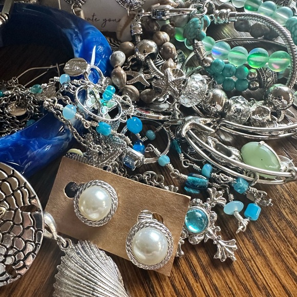 By the sea jewelry bundle - Picture 2 of 3